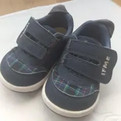 Item thumbnail for item 2d0d3210-b75d-4d84-8868-fae199e57f08