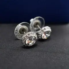 スワロフスキー swarovski ピアス クリスタル シルバー 円形 箱付き