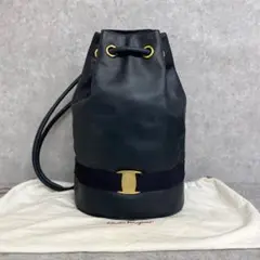極美品 保存袋付き フェラガモ ヴァラリボン 巾着 レザー ショルダーバッグ