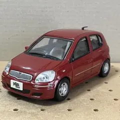 1/24 非売品　トヨタヴィッツクラヴィア　絶版　ワイン系