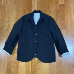 バーグファベル 黒ジャケット