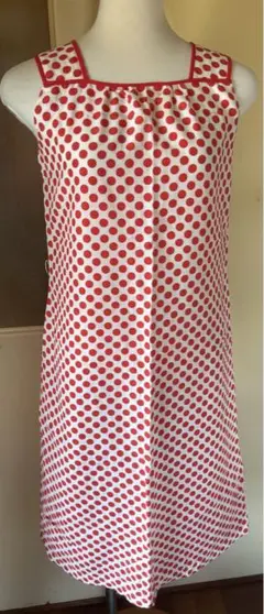 レトロポップ！新品！ハンドメイド　ワンピース　ルームウエア