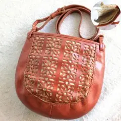 美品　ゲンテン　ショルダーバッグ　カットワーク　花柄　ヌメ革　レザー　ブラウン