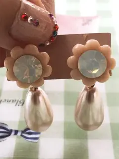 パール風ピアス♡フラワー