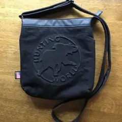 ハンテイングワールドのバッグ