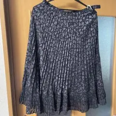 クリスチャンオジャール 黒 プリーツ 膝丈スカート レース裾