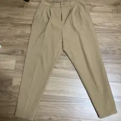 lovelessラブレス　タックテーパードパンツ