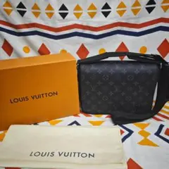 LOUIS VUITTON ショルダーバッグ ブラック