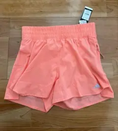 新品　アディダス　adidasレディース ショートパンツ　Mサイズ