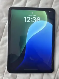 Apple iPad シルバー 本体 + キーボードケース