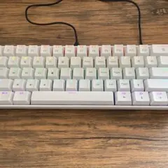 【赤軸】RGB LED ホワイト ゲーミングキーボード 有線