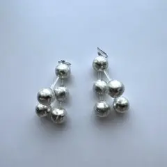 coona シルバーの箔入りピアス