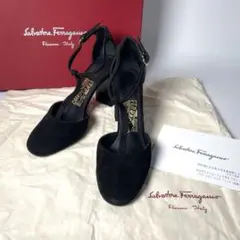 未使用に近い サルヴァトーレフェラガモ Ferragamo ハイヒール スエード