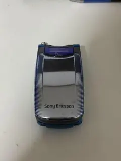 Sony Ericsson A301S 折りたたみ携帯ジャンク品？