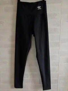 adidas レギンス