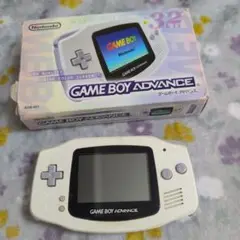 ゲームボーイアドバンス　本体　ホワイト　ジャンク品 AGB-001