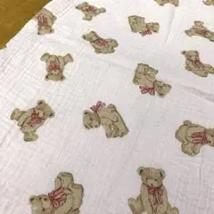 くま柄　ダブルガーゼ生地　ピンク　60cm ×45cm