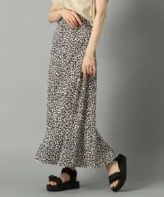 LOWRYS FARM レオパードＡラインスカート
