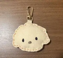 ハンドメイド　フェルトマスコット トイプードル ベージュ　犬