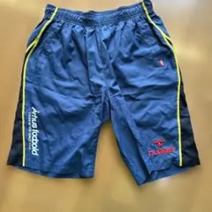 hummel ネイビー ショートパンツ