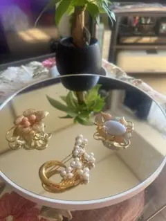 Brooch set of 3