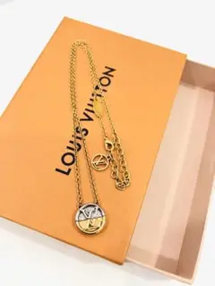 LOUIS VUITTON ルイヴィトン ネックレス コリエ・L to V