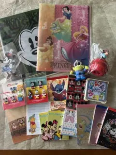 三菱銀行　非売品　ダンボとジャンボ　カウンターサイズ貯金箱　ディズニー　親子 ダンボ&お母さんジャンボ 黄帽子 三菱銀行 貯金箱 フィギュア