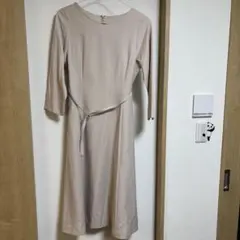 ベージュ 七分袖 ロングワンピース ウエストリボン付き