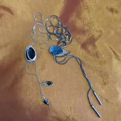ブルーカラー ループタイ風ロングネックレスセット