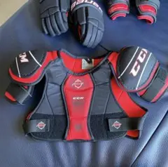 美品 CCM アイスホッケー ショルダー ジュニア 防具