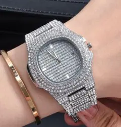 y88新品送料込みラグジュアリーBLINGBLING腕時計男女兼用シルバーT11