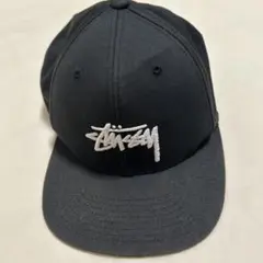 Stussy ブラック キャップ
