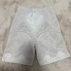Item thumbnail for item 10825f73-6a01-4f59-a73b-eba0dff390d8