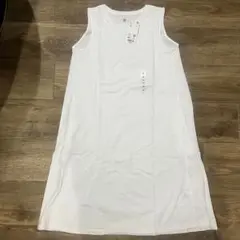 UNIQLO ワンピース　150㎝
