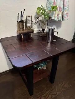 コーヒーテーブル　花台