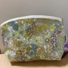 【新品未使用】LIBERTY FABRICSビニールポーチ グリーン
