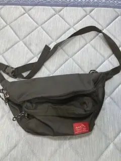Leucate basic　ショルダーバッグ　ブラック