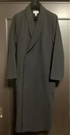 HYKE 黒オーバーサイズコート