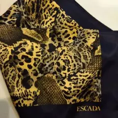 ESCADE エスカーダスカーフ