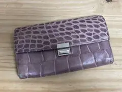 Q1119-37 アイソラ 二つ折り長財布