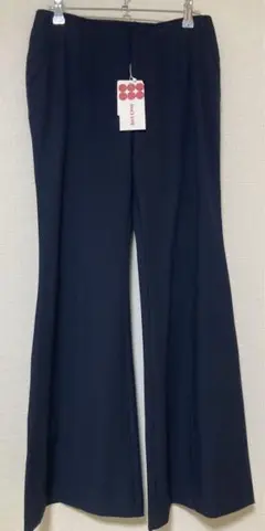【新品・タグ付】プレミアムストレッチフレアパンツ 9 ネイビー ドゥクラッセ