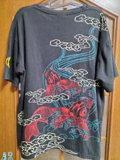 鯉と雲のデザインTシャツ Lサイズ