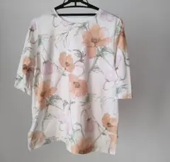 ハンドメイドＴシャツ　花柄