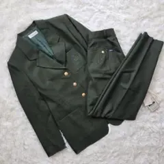 新品　エルスポーツ　パンツスーツ【38】　ウール100%　金ボタン　グリーン
