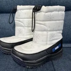 Item thumbnail for item 905ddf4b-e986-4e4e-aeea-8c63345578b0