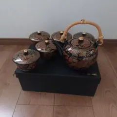 Item thumbnail for item 102f998a-7207-4d2c-acbe-f6da49d3d44d