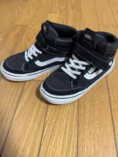 VANS ハイカットスニーカー ブラック/ホワイト22㎝