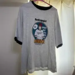 red cap girl Tシャツ
