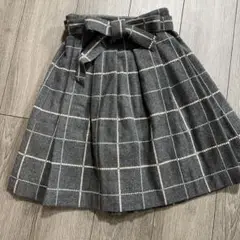 トゥービーのミニスカート