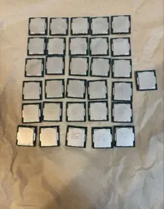 intel core i5 9500が31個　i5 9500tが11個　動作品
